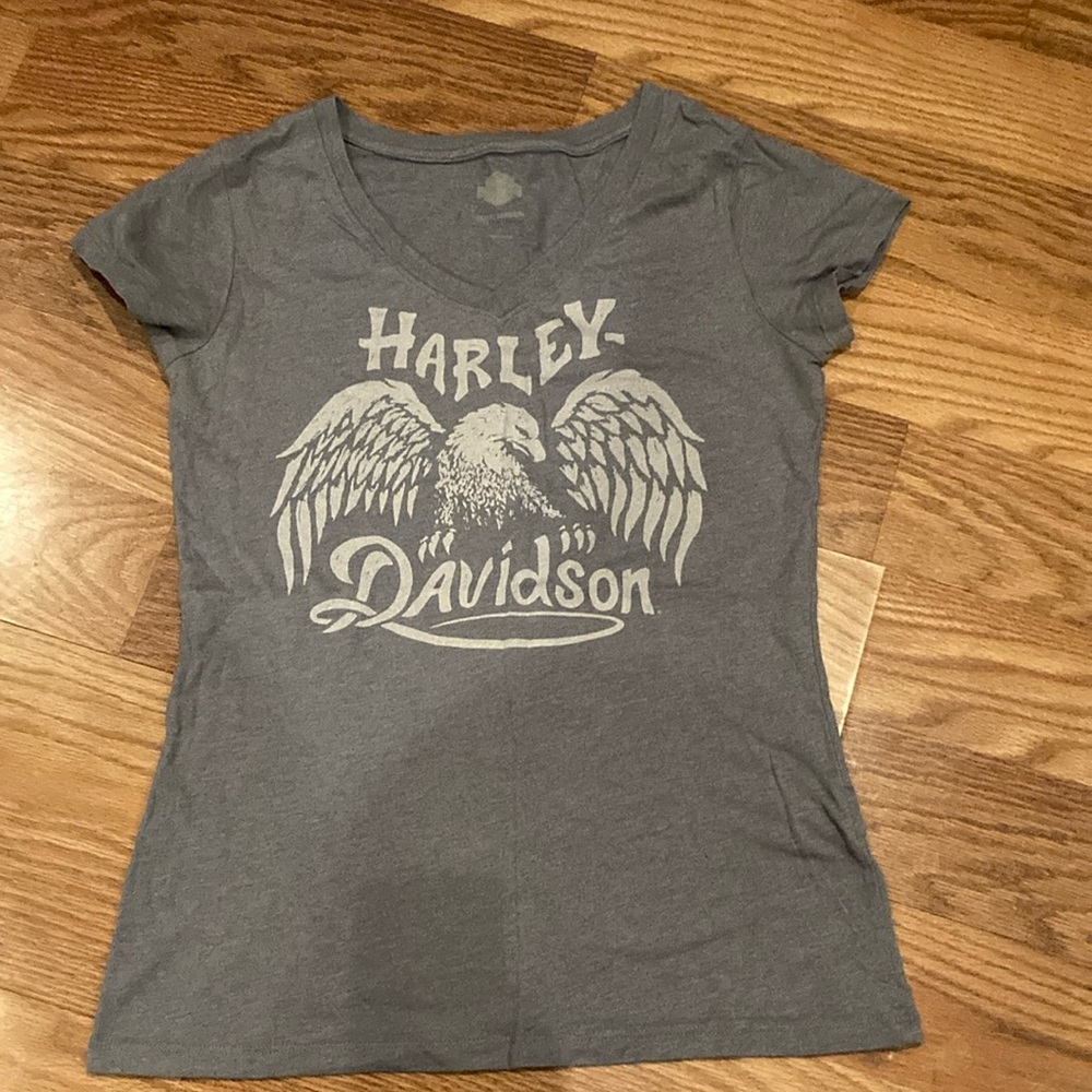Harley-Davidson light purple Vneck T-shirt